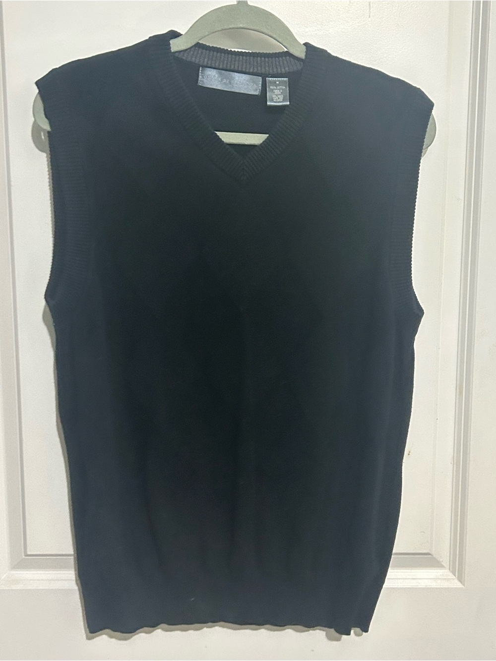 Oscar de la Renta Men's Black V-Neck Sweater Vest